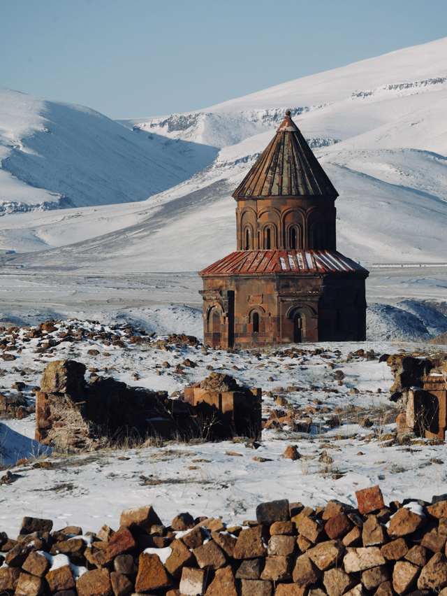 Учение о таинствах Армянской церкви